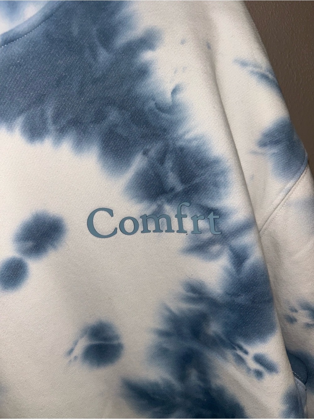 Comfort Blue & White Tie-Dye Hoodie - Picture 4 of 4